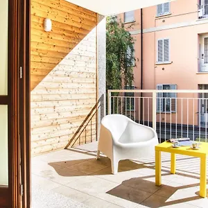 https://italianway-salasco-18.italymilanhotels.net
